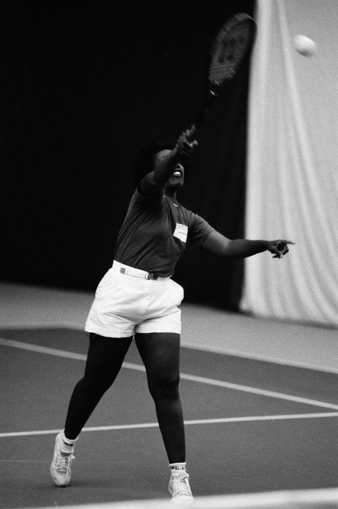 South Side women's tennis team - Chicago Sun-Times