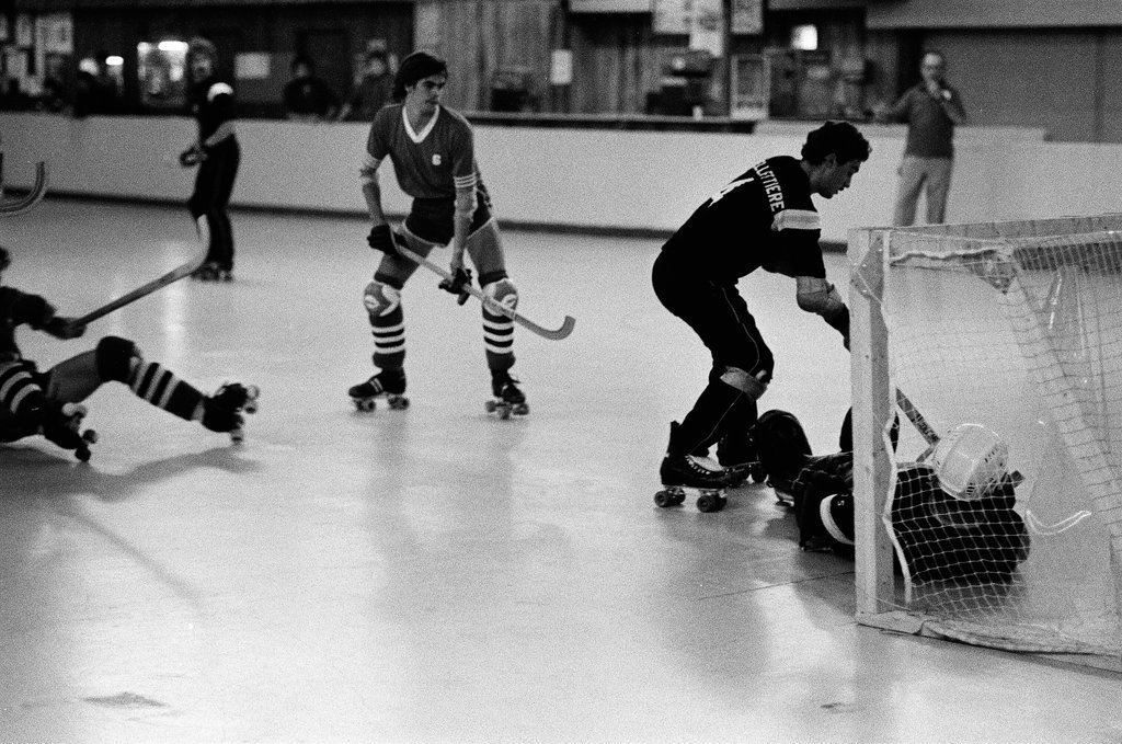 Adult roller hockey team - Chicago Sun-Times