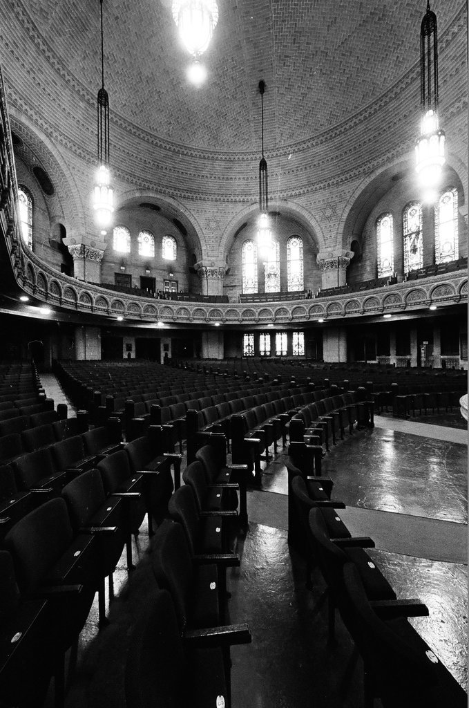 KAM Isaiah Israel Congregation - Chicago Sun-Times