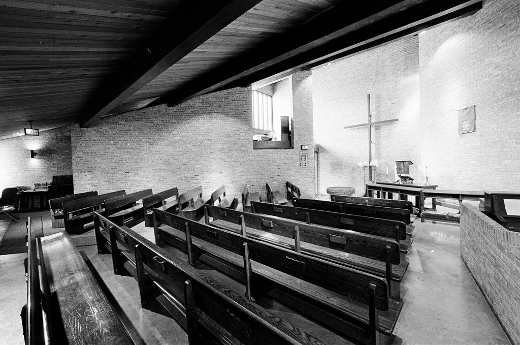 Emmanuel Presbyterian Church - Chicago Sun-Times