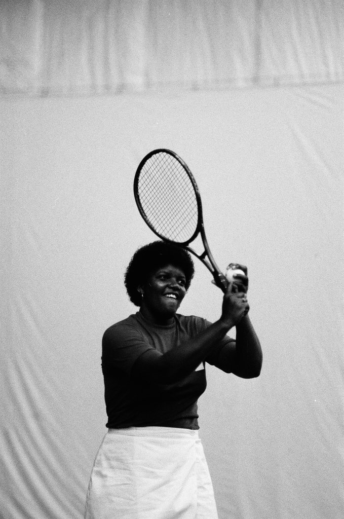 South Side women's tennis team - Chicago Sun-Times
