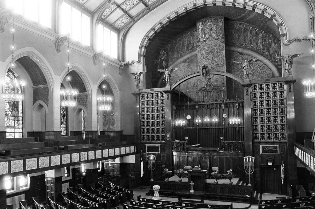 Second Presbyterian Church - Chicago Sun-Times
