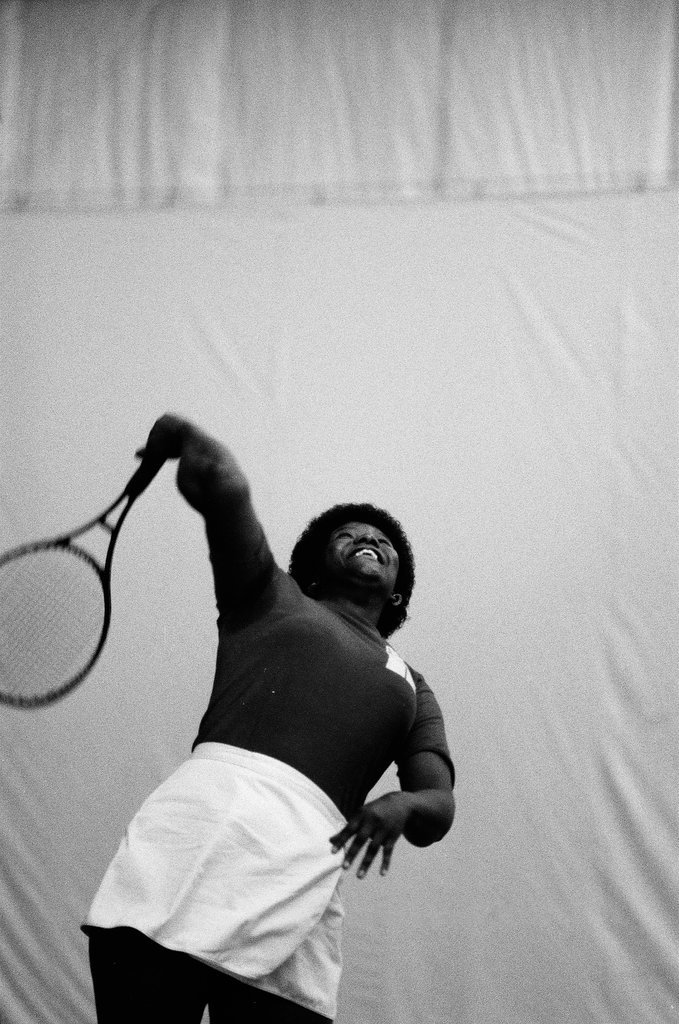 South Side women's tennis team - Chicago Sun-Times