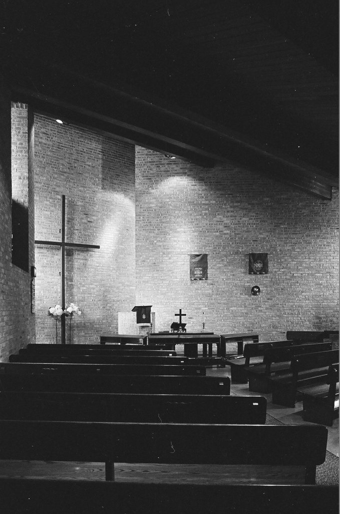 Emmanuel Presbyterian Church - Chicago Sun-Times