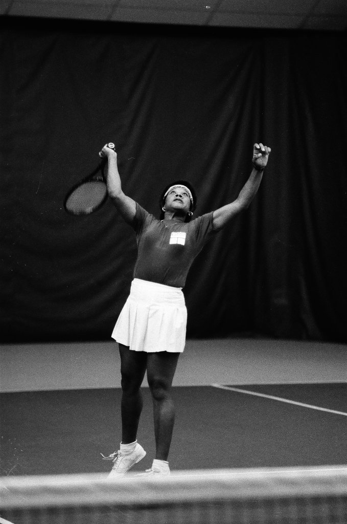 South Side women's tennis team - Chicago Sun-Times
