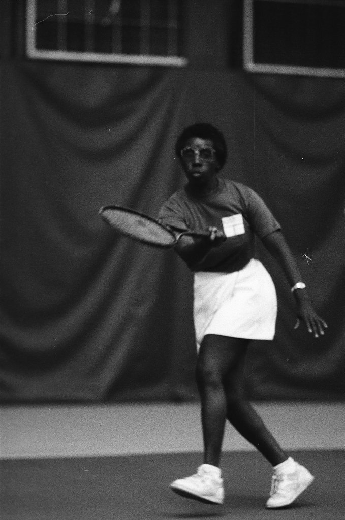 South Side women's tennis team - Chicago Sun-Times