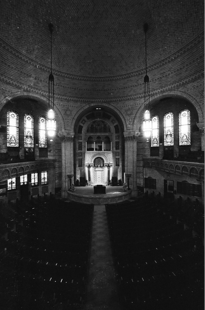 KAM Isaiah Israel Congregation - Chicago Sun-Times
