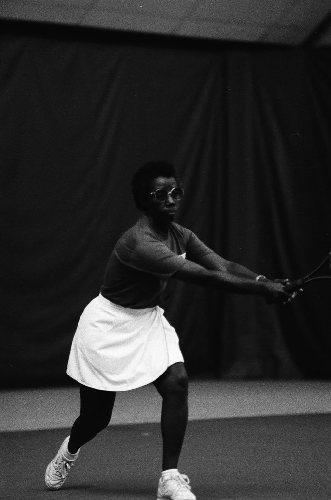 South Side women's tennis team - Chicago Sun-Times