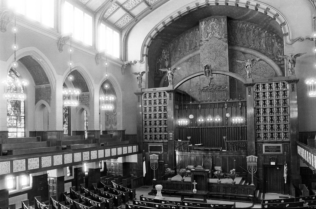 Second Presbyterian Church - Chicago Sun-Times