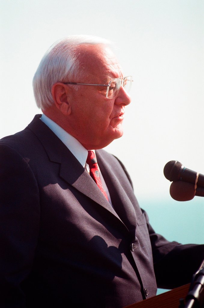 Governor George H. Ryan announces state contribution to the Chicago Shoreline Protection Project - Brian Jackson for Chicago Sun-Times