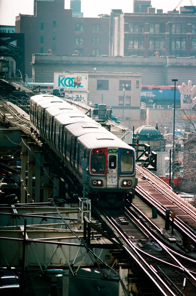 CTA elevated trains and buses in the Loop - Chicago Sun-Times