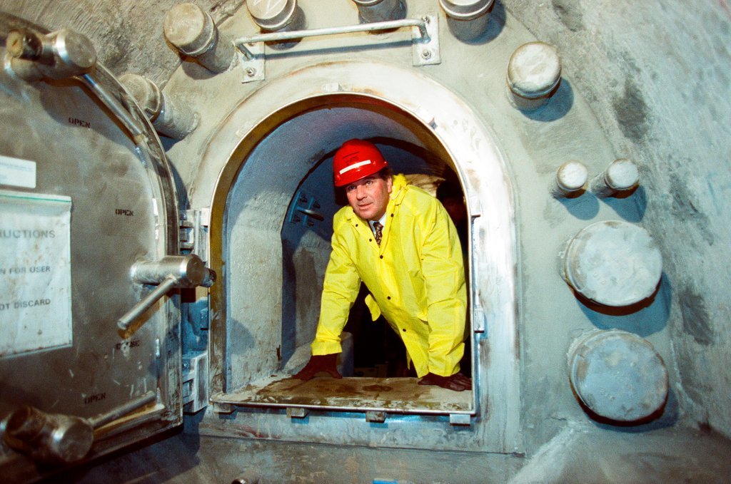 Tour of the freight tunnel systems following the installation of bulkheads - Al Podgorski for Chicago Sun-Times