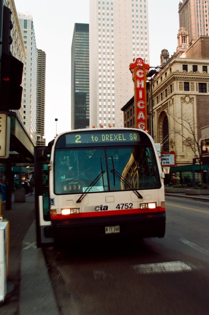 CTA elevated trains and buses in the Loop - Chicago Sun-Times