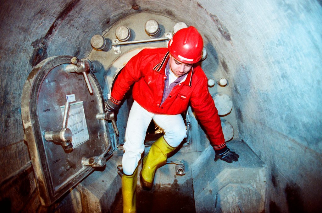 Tour of the freight tunnel systems following the installation of bulkheads - Al Podgorski for Chicago Sun-Times
