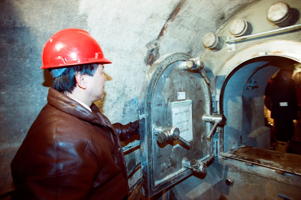 Tour of the freight tunnel systems following the installation of bulkheads - Al Podgorski for Chicago Sun-Times