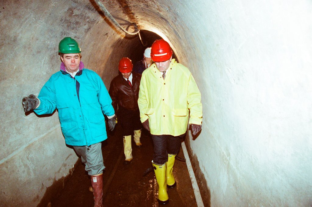 Tour of the freight tunnel systems following the installation of bulkheads - Al Podgorski for Chicago Sun-Times