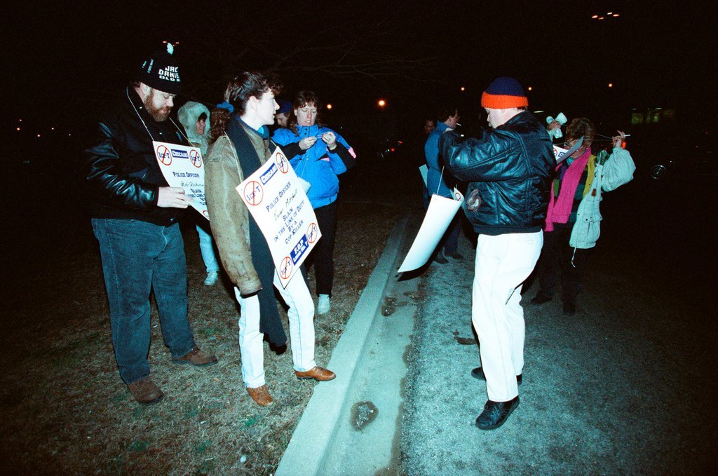 Chicago police protest Ice-T concert - Bob (Robert) Black for Chicago Sun-Times
