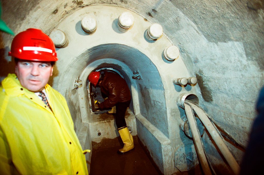 Tour of the freight tunnel systems following the installation of bulkheads - Al Podgorski for Chicago Sun-Times