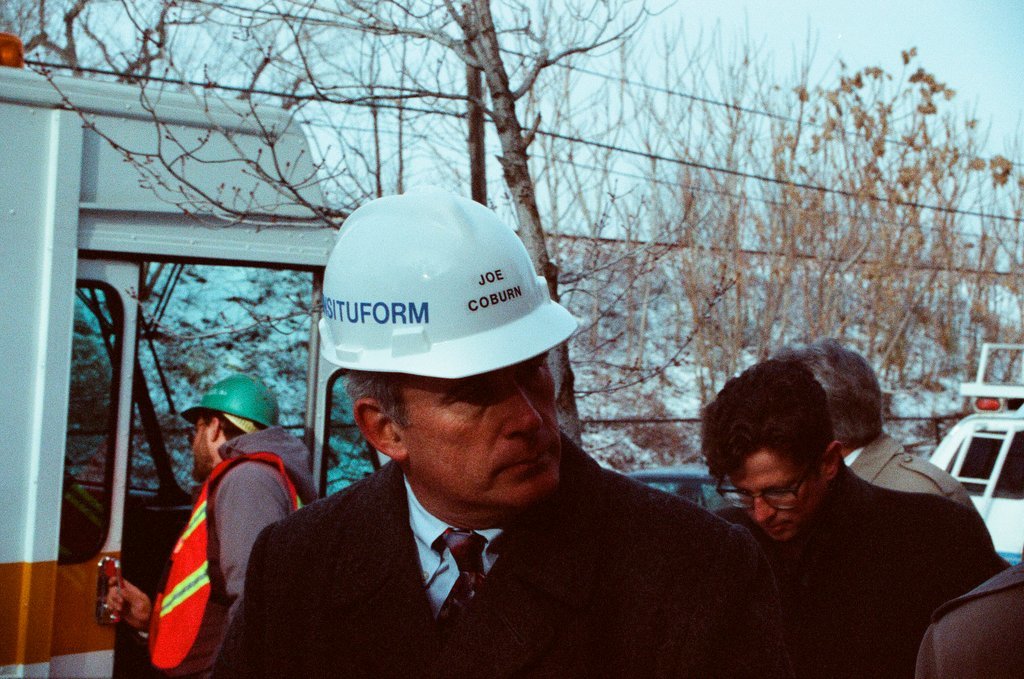 Mayor Richard M. Daley inspects new sewer repair technology - Al Podgorski for Chicago Sun-Times