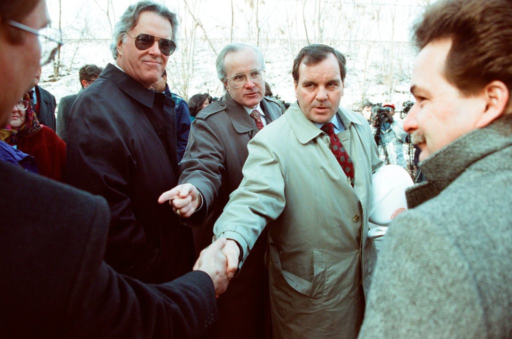 Mayor Richard M. Daley inspects new sewer repair technology - Al Podgorski for Chicago Sun-Times