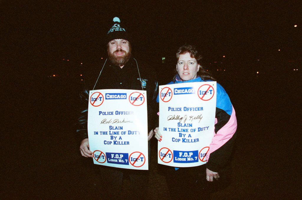 Chicago police protest Ice-T concert - Bob (Robert) Black for Chicago Sun-Times