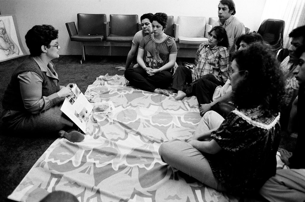 Prenatal classes for Latinx women - Bob (Robert) Black for Chicago Sun-Times
