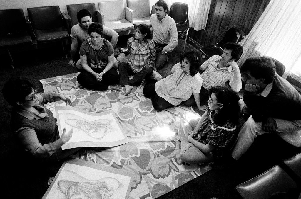 Prenatal classes for Latinx women - Bob (Robert) Black for Chicago Sun-Times