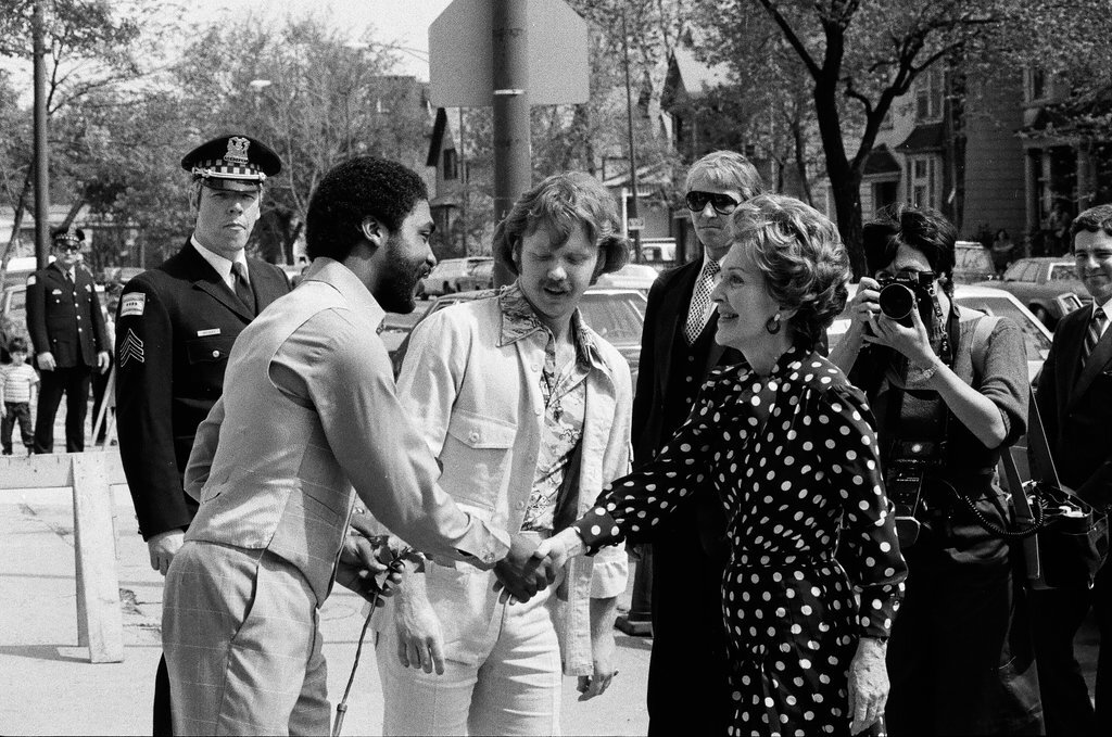 First Lady Nancy Reagan visits the Gateway House rehabilitation center - Chicago Sun-Times