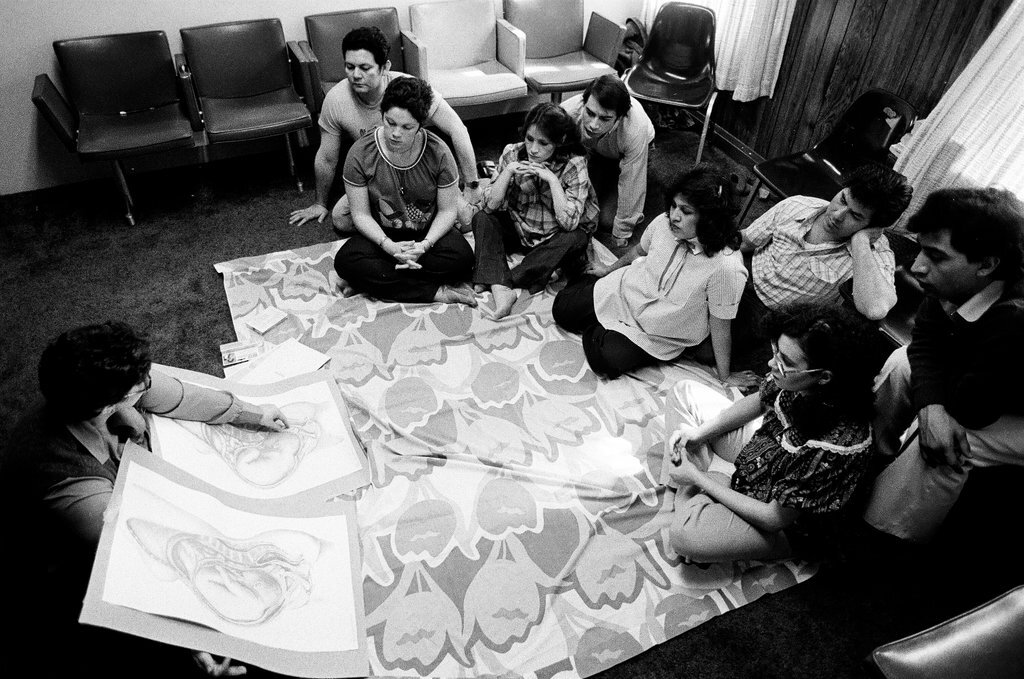 Prenatal classes for Latinx women - Bob (Robert) Black for Chicago Sun-Times