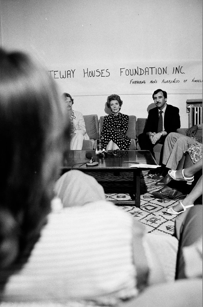 First Lady Nancy Reagan visits the Gateway House rehabilitation center - Chicago Sun-Times