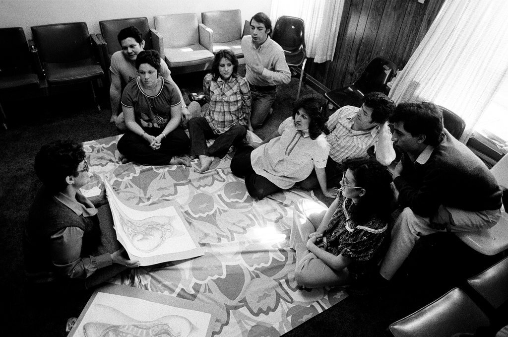 Prenatal classes for Latinx women - Bob (Robert) Black for Chicago Sun-Times