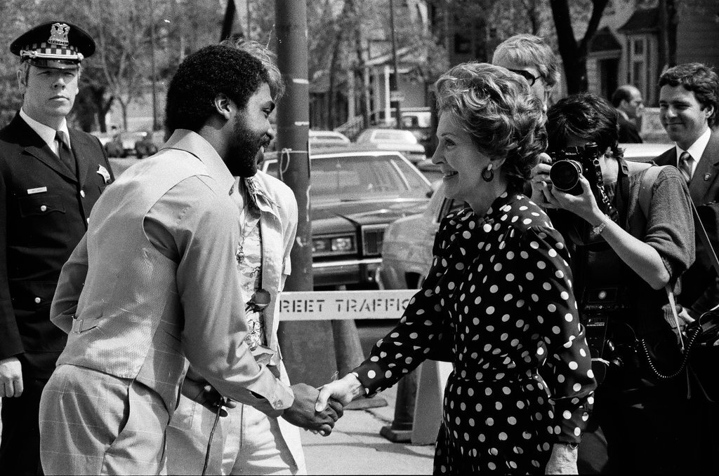 First Lady Nancy Reagan visits the Gateway House rehabilitation center - Chicago Sun-Times