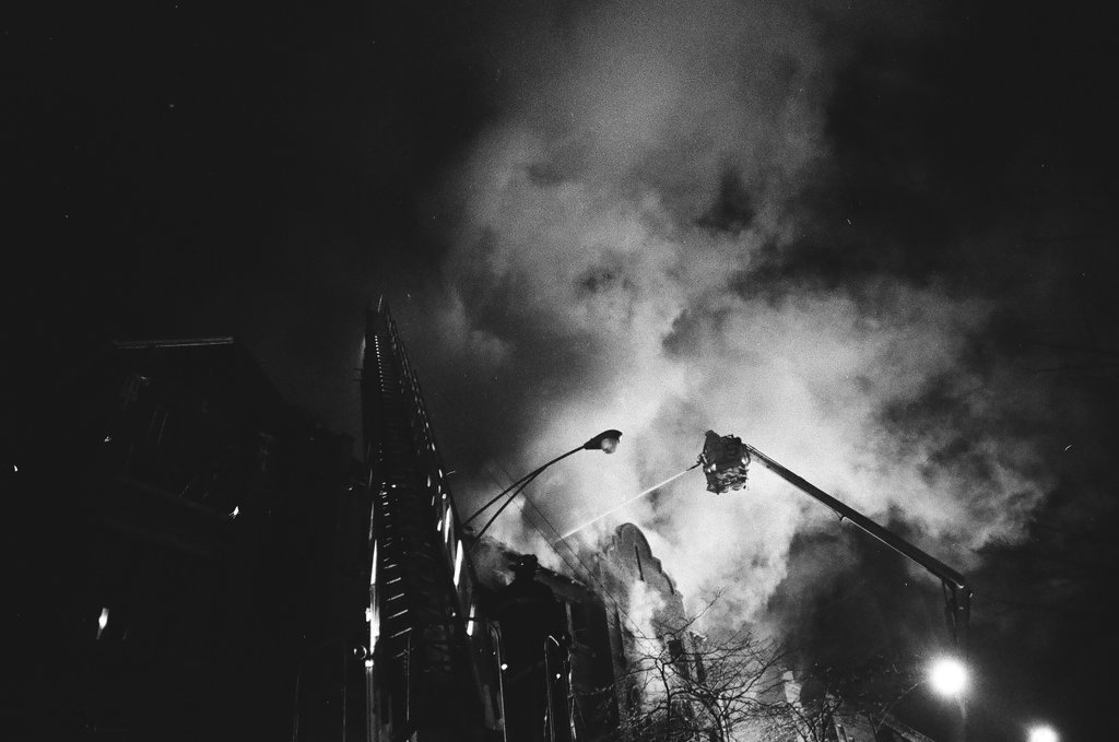 Fire at 6010 South Martin Luther King Jr. Drive - Keating for Chicago Sun-Times