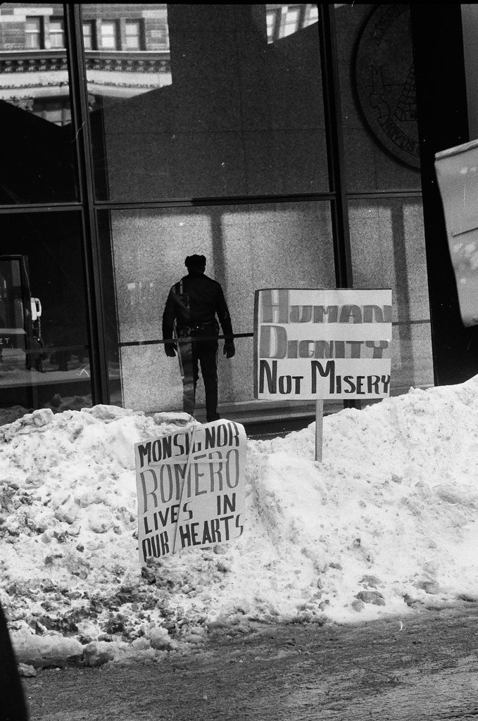 Protest against U.S. aid to El Salvador - Bob (Robert) Black for Chicago Sun-Times