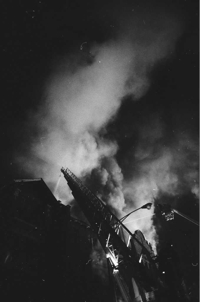 Fire at 6010 South Martin Luther King Jr. Drive - Keating for Chicago Sun-Times