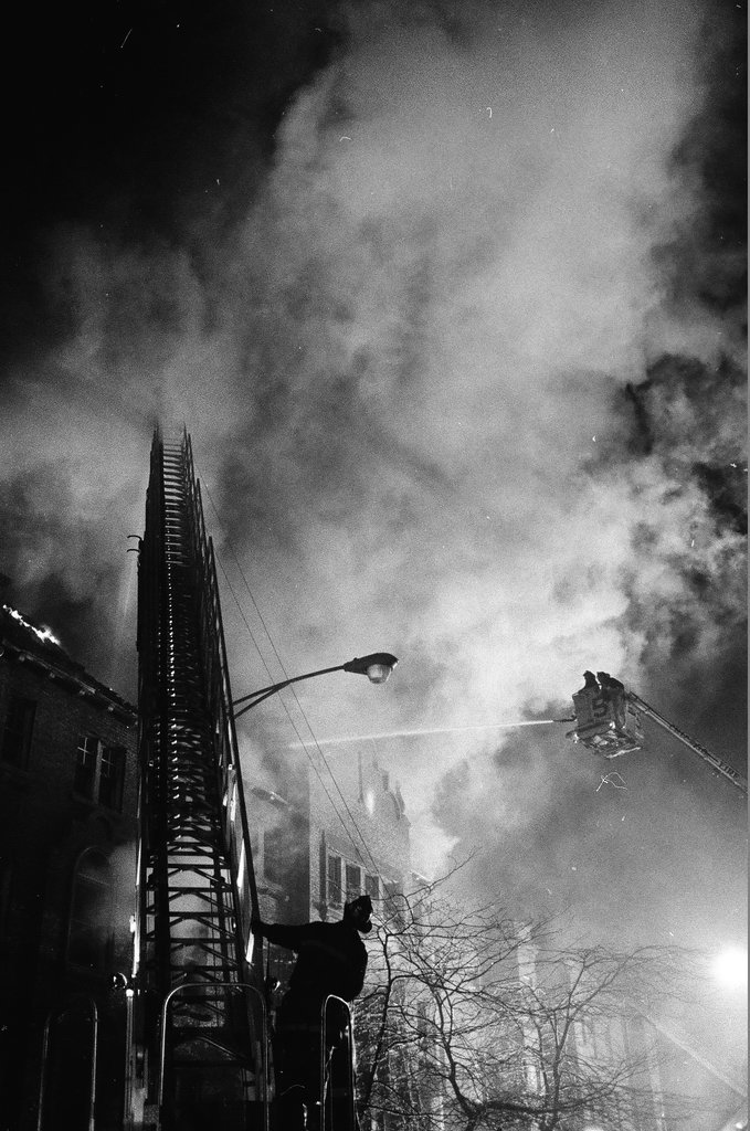 Fire at 6010 South Martin Luther King Jr. Drive - Keating for Chicago Sun-Times