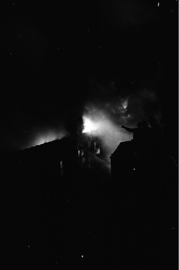 Fire at 6010 South Martin Luther King Jr. Drive - Keating for Chicago Sun-Times