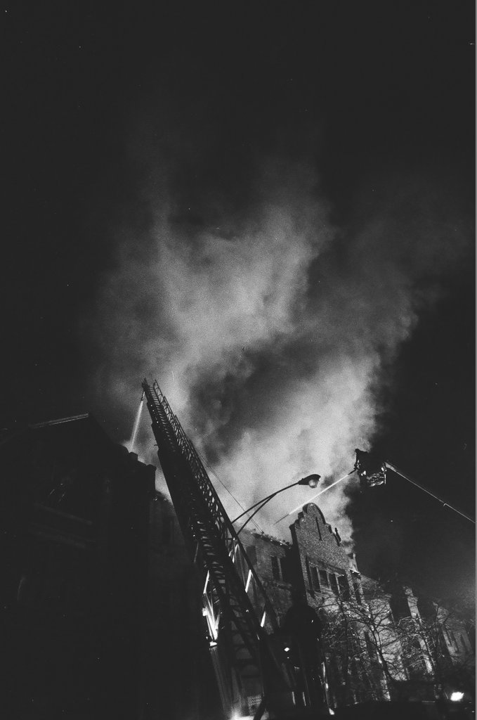 Fire at 6010 South Martin Luther King Jr. Drive - Keating for Chicago Sun-Times
