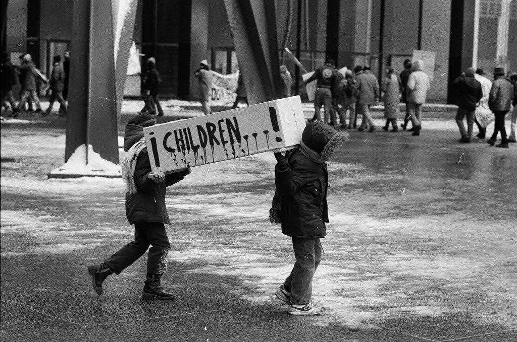 Protest against U.S. aid to El Salvador - Bob (Robert) Black for Chicago Sun-Times