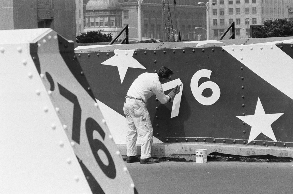 State Street Bridge decorated for Bicentennial - John Tweedle for Chicago Sun-Times