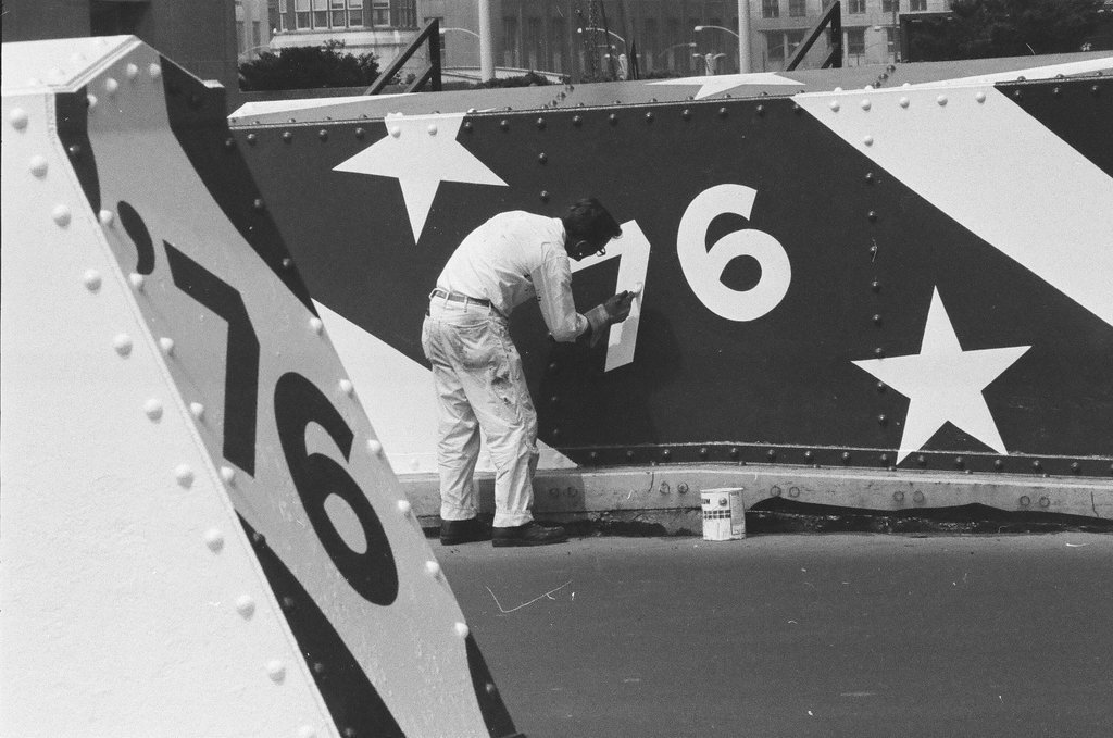 State Street Bridge decorated for Bicentennial - John Tweedle for Chicago Sun-Times