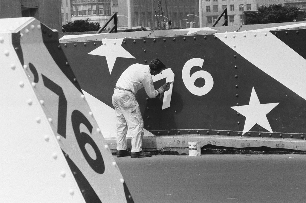State Street Bridge decorated for Bicentennial - John Tweedle for Chicago Sun-Times
