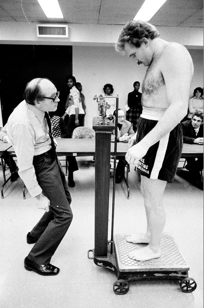 Boxers LeDoux and Ali weigh in - Jerry Tomaselli for Chicago Sun-Times