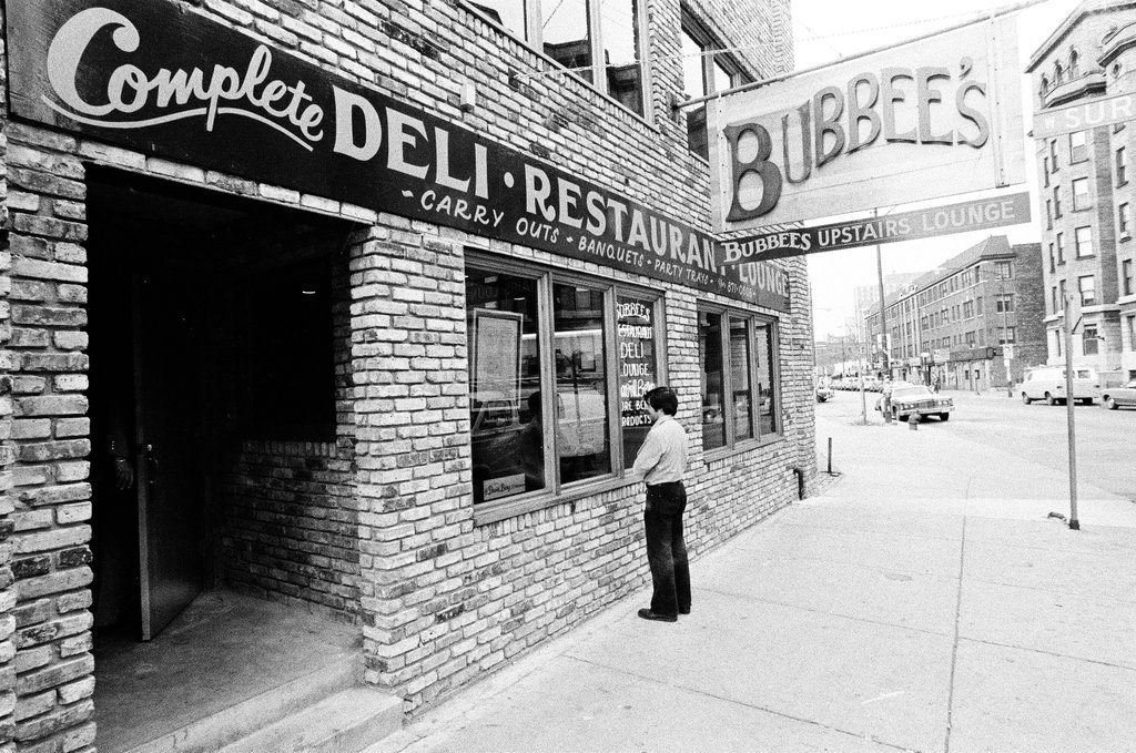 Bubbee's deli in Lakeview - Chicago Sun-Times