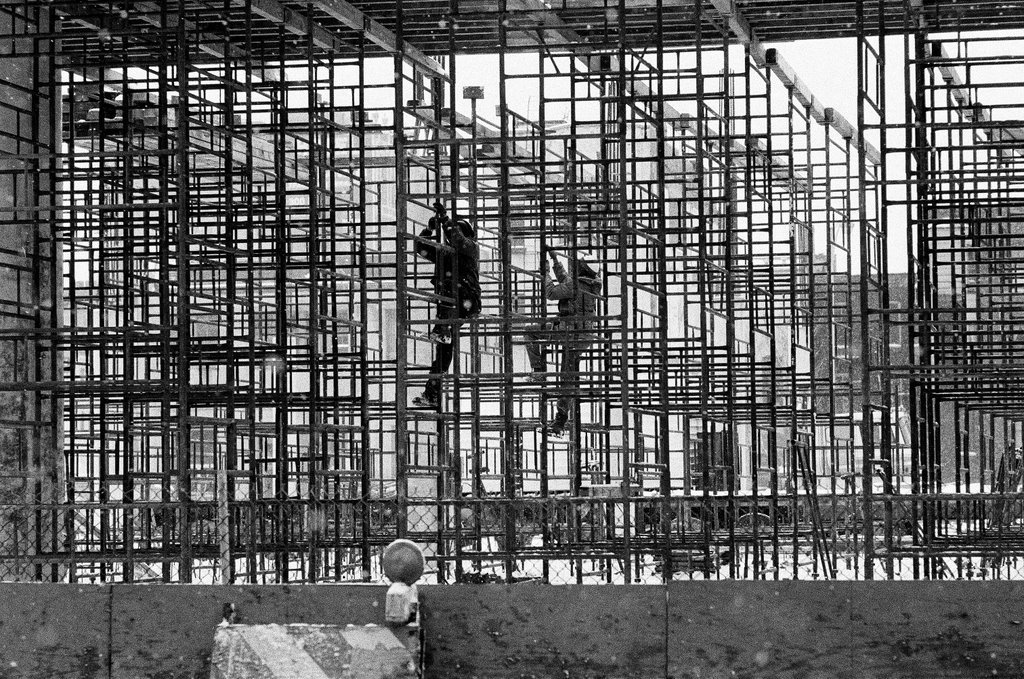 Construction at Grand and Dearborn - Charles Krejcsi for Chicago Sun-Times