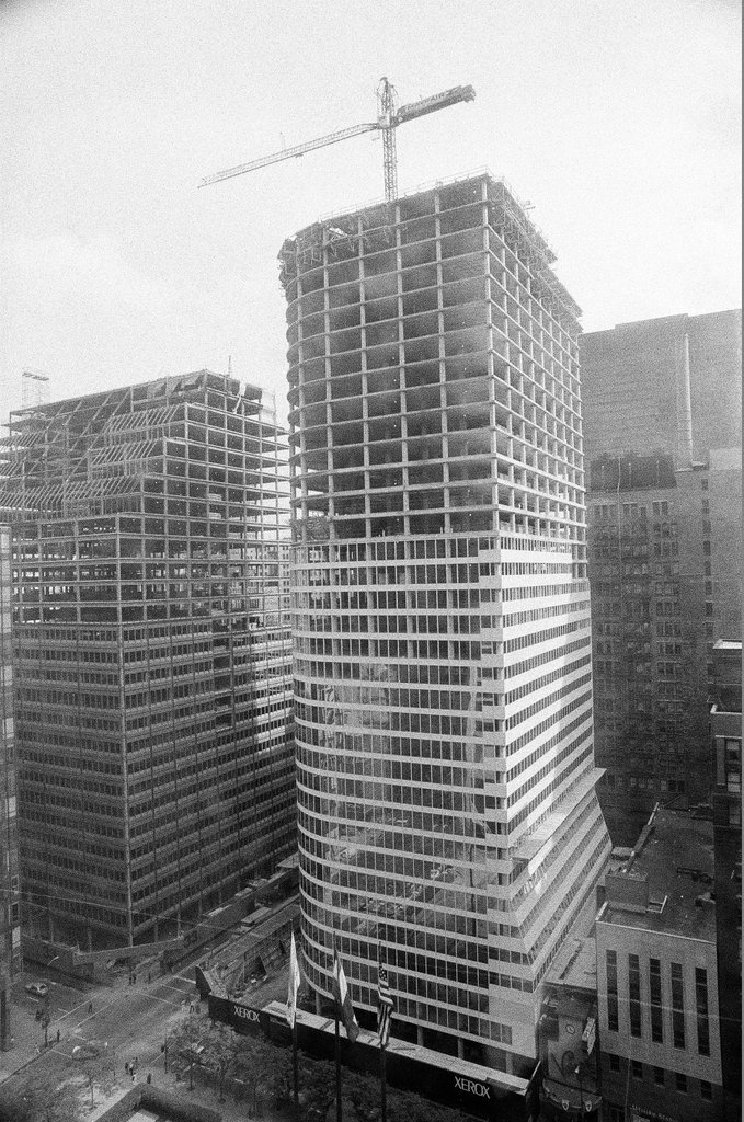 Construction on Madison and Monroe - Jack Lenahan for Chicago Sun-Times
