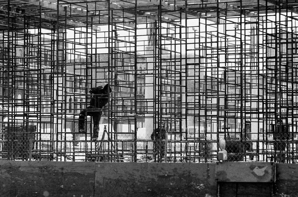 Construction at Grand and Dearborn - Charles Krejcsi for Chicago Sun-Times