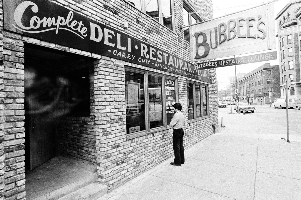 Bubbee's deli in Lakeview - Chicago Sun-Times