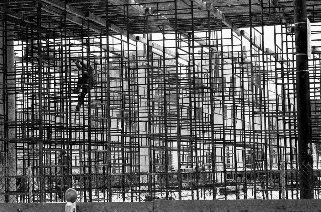 Construction at Grand and Dearborn - Charles Krejcsi for Chicago Sun-Times