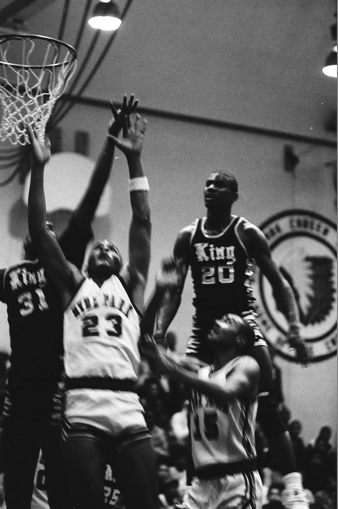 King v. Hyde Park basketball game - Chicago Sun-Times